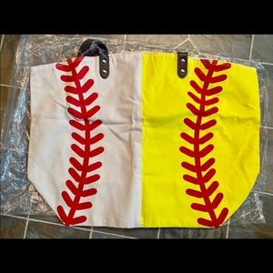 Baseball/softball tote bag